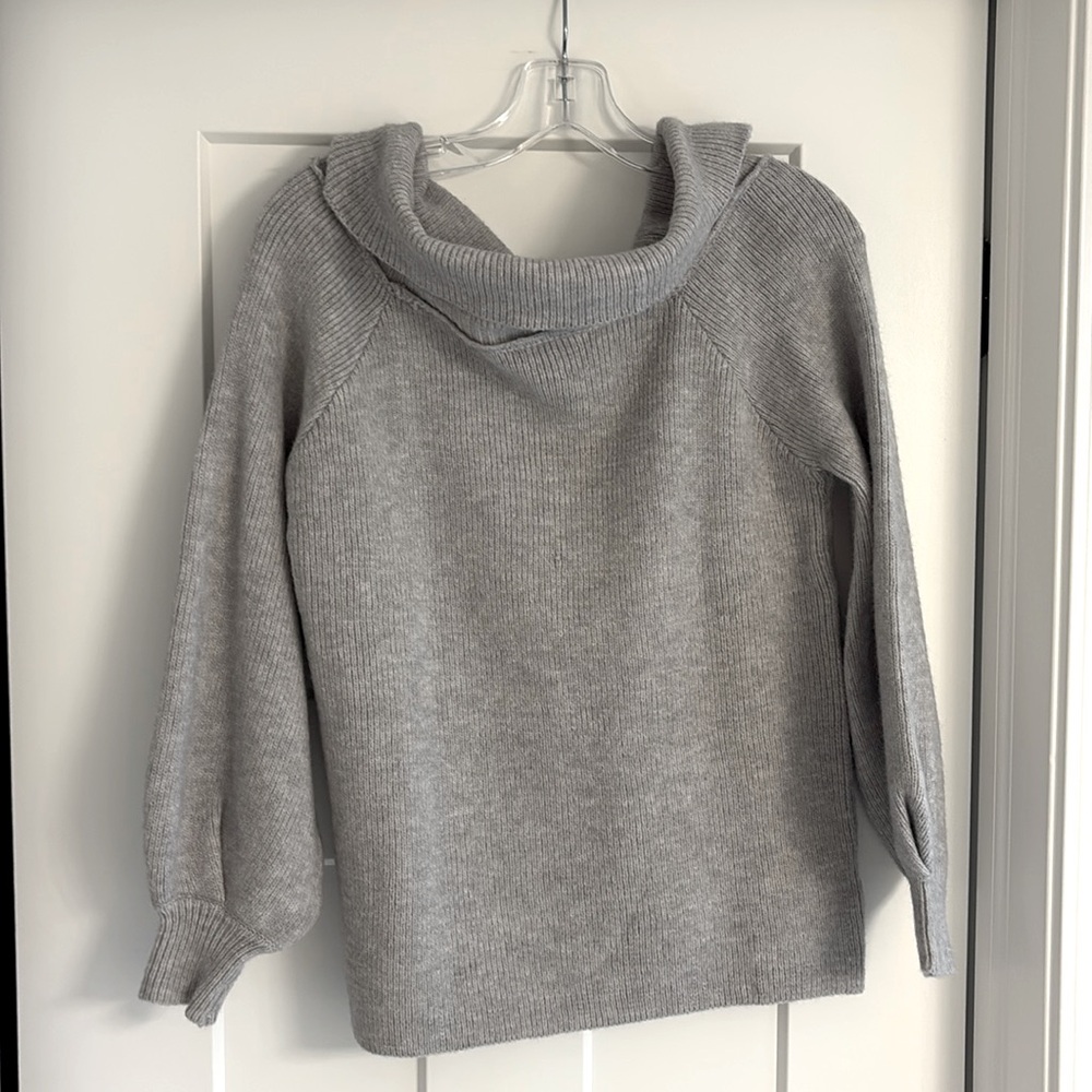 Pink lily sweater